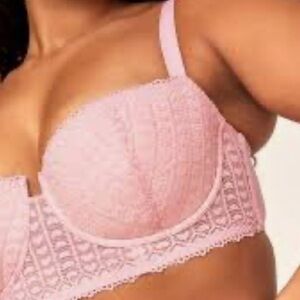 Used Adore Me Nymphadora Contour